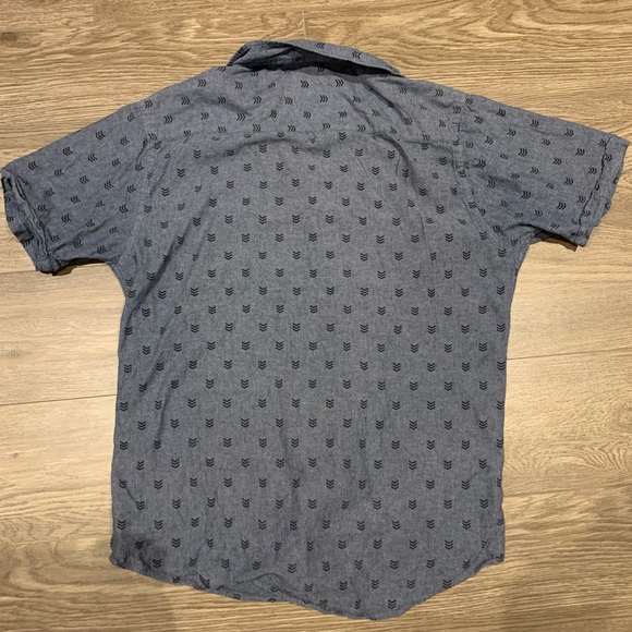 Men’s Button Up T-Shirt - Picture 2 of 3
